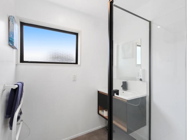 North South Holiday Park : photo 6 de la chambre chambre familiale avec terrasse 