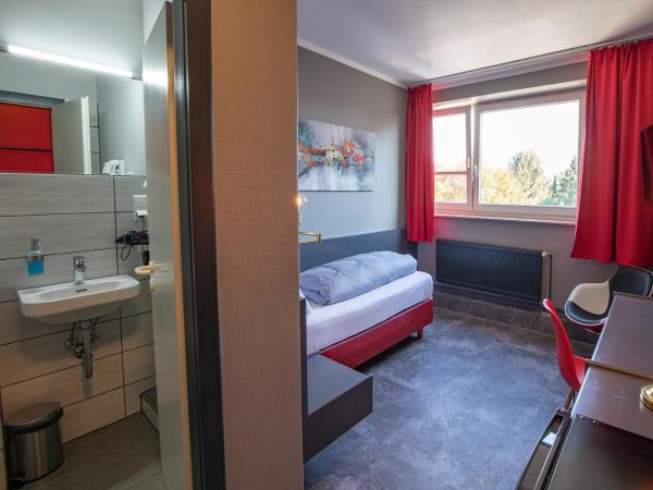 Hotel Mecklenheide : photo 4 de la chambre chambre simple standard