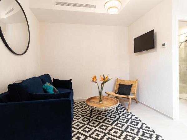 Casa 95 Sevilla : photo 7 de la chambre penthouse avec piscine privée 2