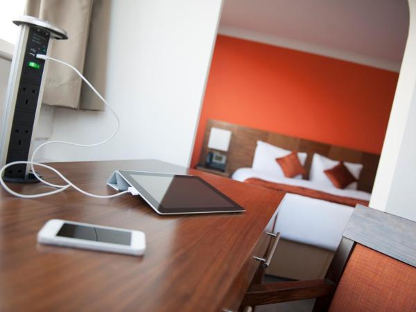 Hotel at Conference Aston : photo 3 de la chambre chambre double ville 