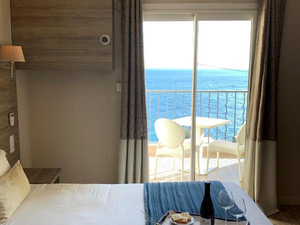 Hôtel Calavita Rooftop & Spa : photo 1 de la chambre chambre double supérieure - vue sur mer