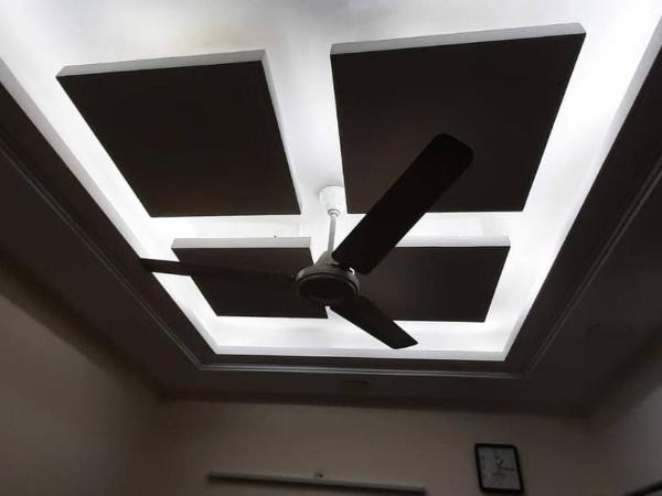 Room in Guest room - Posh Foreigners Place,couples Allowed Lajpat Nagar : photo 6 de la chambre chambre triple