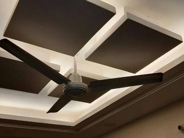 Room in Guest room - Posh S Delhi Foreigners Area, Lajpat Nagar : photo 5 de la chambre chambre familiale