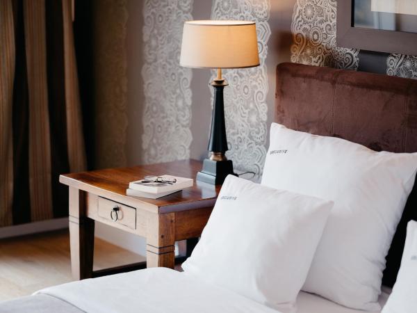 EXCLUSIVE Aparthotel MARINA : photo 6 de la chambre appartement premier 2 chambres - vue sur fleuve