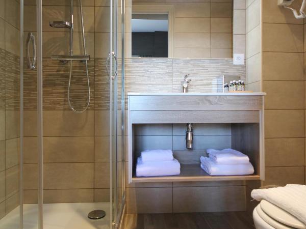 Hôtel Calavita Rooftop & Spa : photo 2 de la chambre chambre lits jumeaux confort arrière