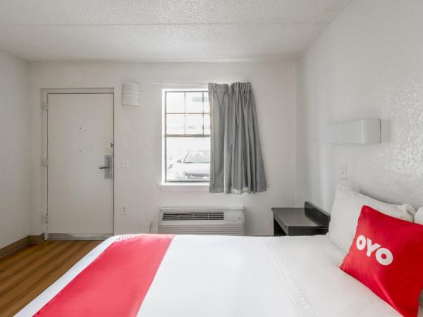 OYO Hotel Houston Katy Freeway : photo 3 de la chambre 1 bedroom apartment with kitchen