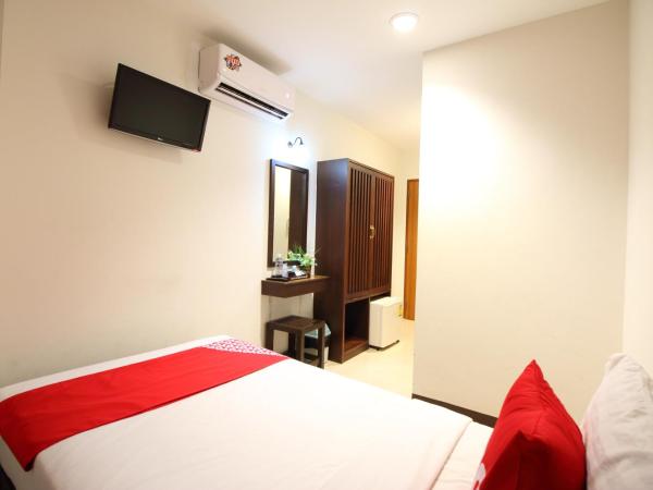 Super OYO 484 Pannee Residence Khaosan Sha Plus : photo 6 de la chambre chambre simple standard