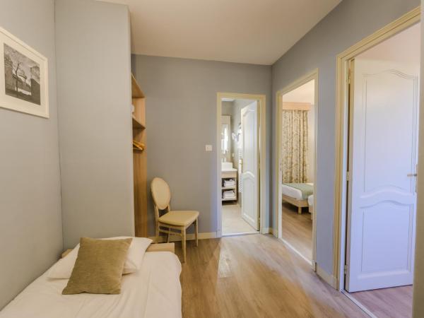 Hôtel l'Aragon : photo 4 de la chambre suite familiale