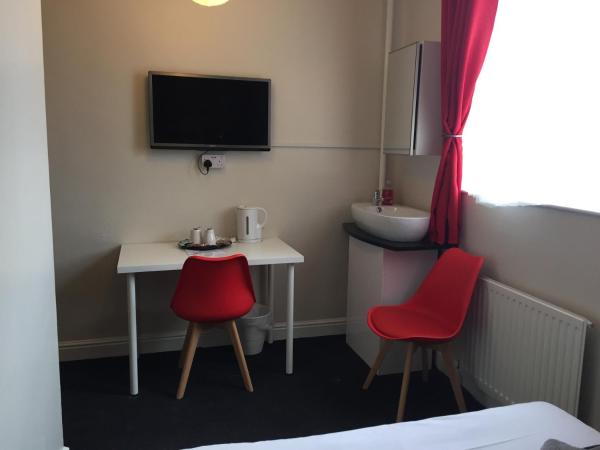 Queens Guesthouse Manchester : photo 6 de la chambre chambre double