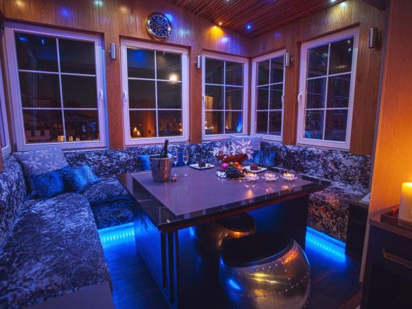 Mała Anglia - Boutique Apartments & SPA : photo 4 de la chambre appartement 4 chambres avec 1 salle de bains