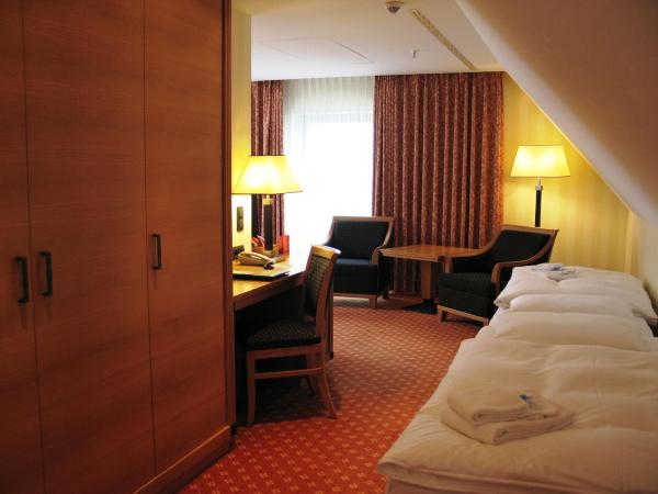 Maritim Hotel Dresden : photo 3 de la chambre suite familiale