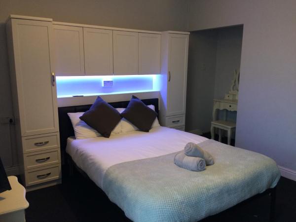 Queens Guesthouse Manchester : photo 7 de la chambre chambre double