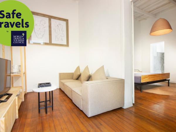 CASA MX alameda : photo 6 de la chambre chambre double avec salle de bains privative