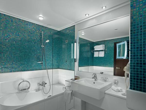 Crowne Plaza Athens City Centre, an IHG Hotel : photo 8 de la chambre chambre premium