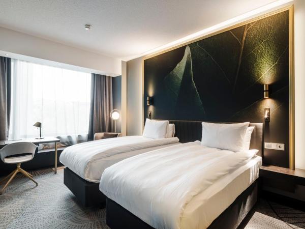 Crowne Plaza Helsinki - Hesperia, an IHG Hotel : photo 4 de la chambre chambre lits jumeaux standard