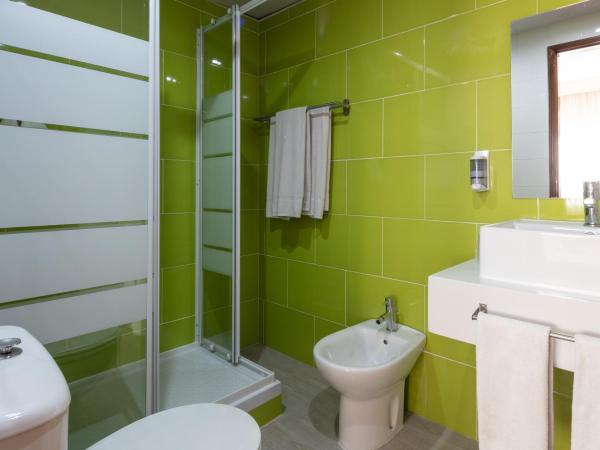 Hotel Anjos : photo 5 de la chambre suite familiale