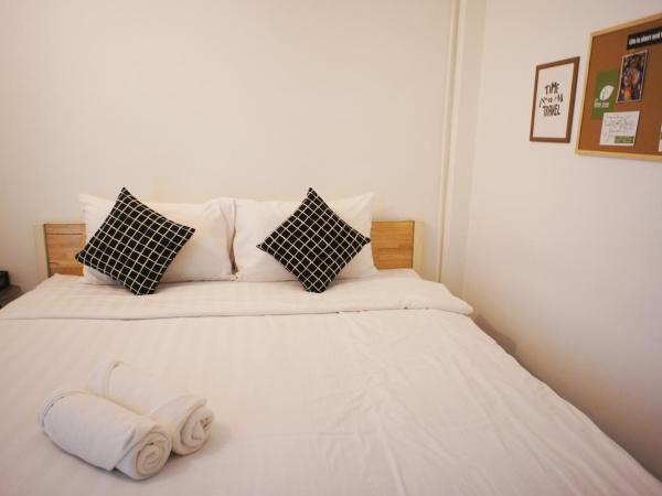 Green Sleep Hostel : photo 3 de la chambre chambre privée 11 m2 - pas de fenêtres 