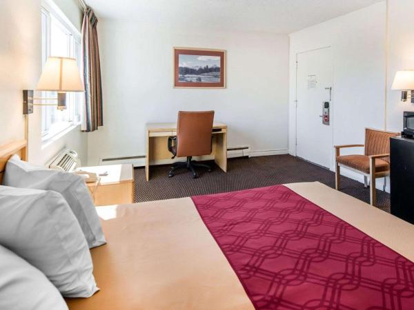 Econo Lodge Downtown : photo 1 de la chambre chambre lit king-size - non-fumeurs