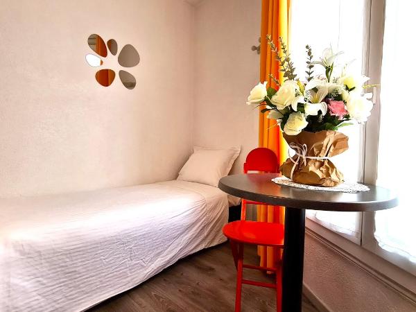 Boulogne Résidence Hotel : photo 3 de la chambre chambre triple avec baignoire