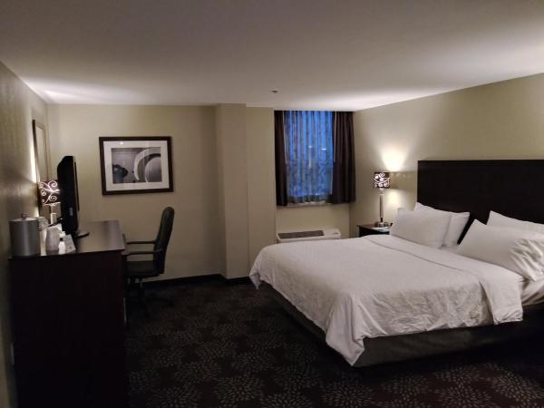 Holiday Inn Express Pittsburgh West - Greentree, an IHG Hotel : photo 2 de la chambre chambre lit king-size