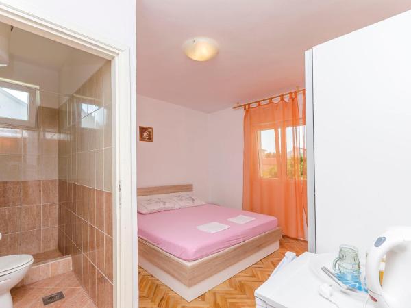 Rooms Mira II : photo 2 de la chambre chambre double - 1er Étage