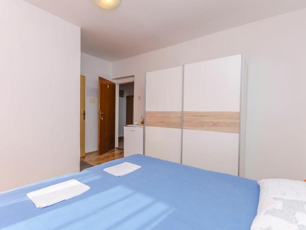 Rooms Mira II : photo 3 de la chambre chambre double standard - premier Étage