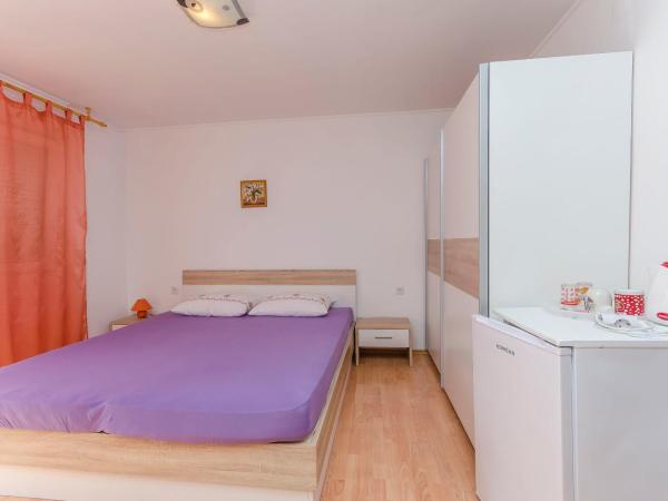 Rooms Mira II : photo 4 de la chambre chambre double standard