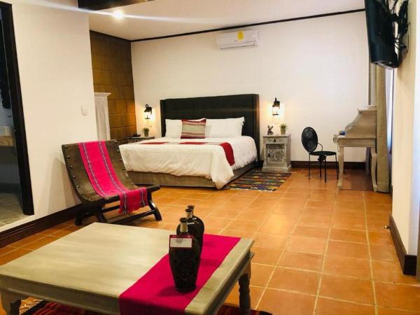 Casa de Adobe Gallery & Luxury Boutique : photo 6 de la chambre room #41661109