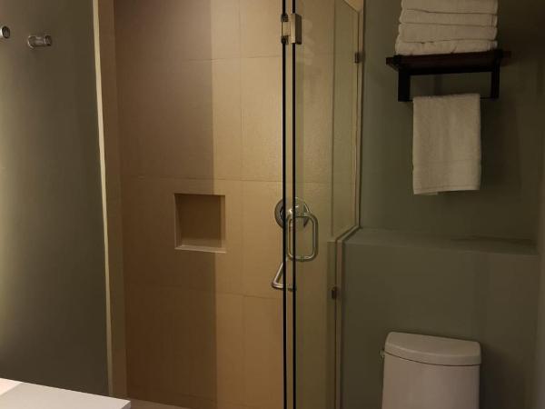 Staybridge Suites - Guadalajara Novena, an IHG Hotel : photo 6 de la chambre suite studio avec 2 lits queen-size