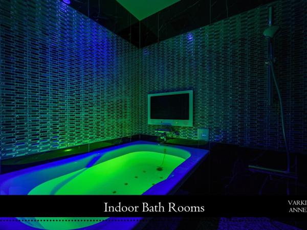 HOTEL VARKIN ANNEX : photo 7 de la chambre chambre lit queen-size