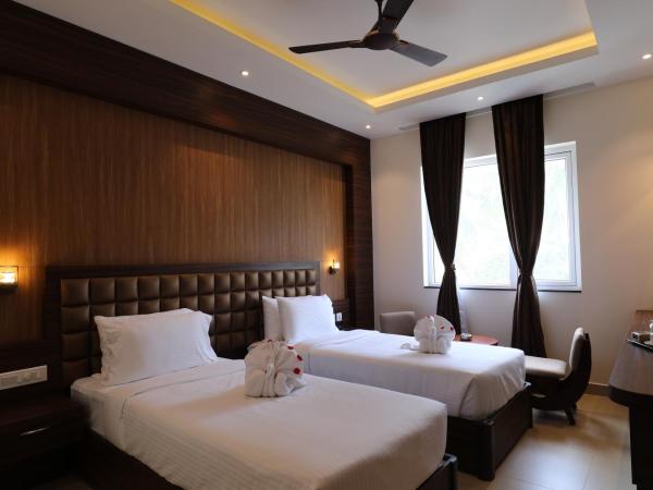 Mayuraa Residency : photo 4 de la chambre chambre double standard