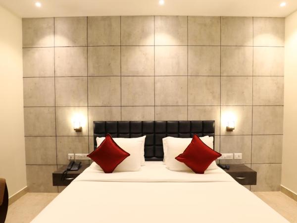 Mayuraa Residency : photo 4 de la chambre chambre double deluxe