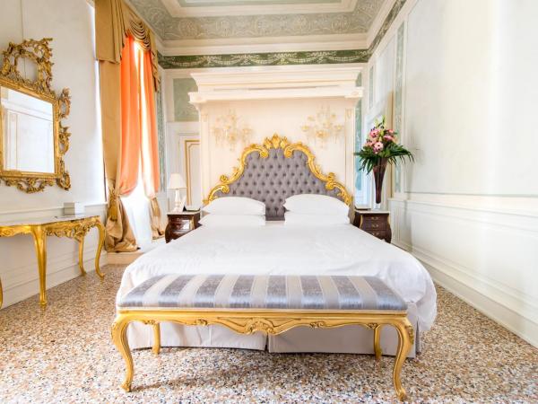 Ca' Bonfadini Historic Experience : photo 6 de la chambre suite 2 chambres