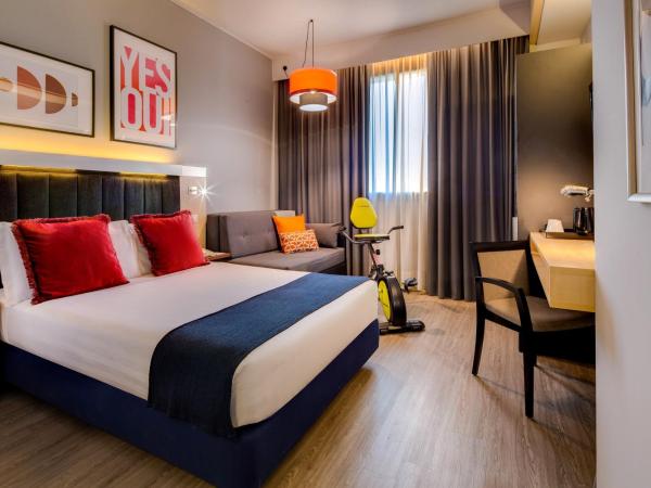 Holiday Inn Bologna - Fiera, an IHG Hotel : photo 1 de la chambre chambre standard lit queen-size