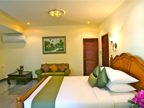 Oriental Siam Resort - SHA Extra Plus Certified : photo 2 de la chambre villa 3 chambres lotus