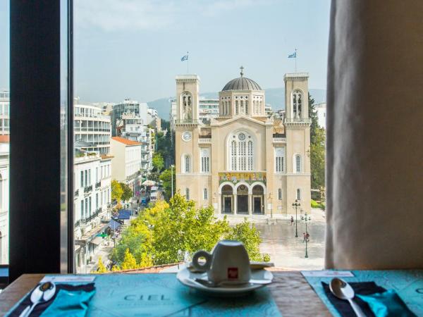 Ciel Living Athens : photo 3 de la chambre suite junior metropolis avec vue