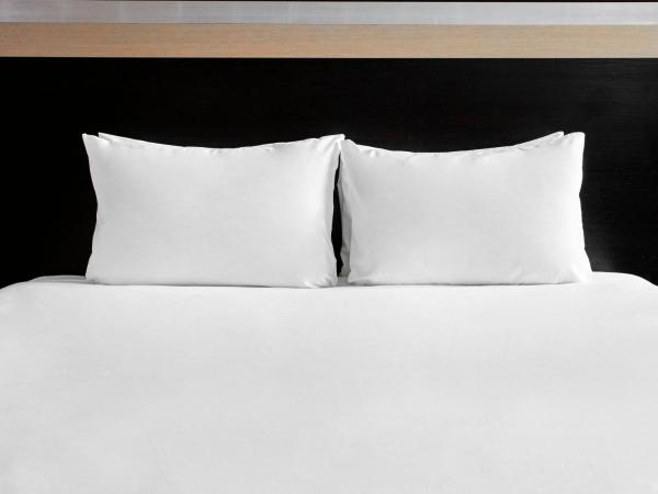 Holiday Inn Genoa City, an IHG Hotel : photo 2 de la chambre chambre standard