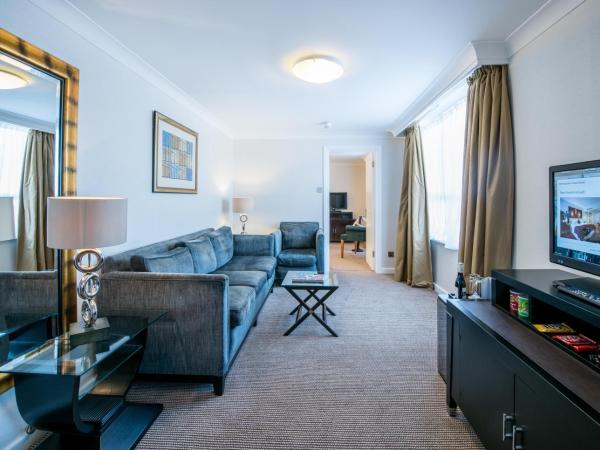 Holiday Inn London Kensington High St., an IHG Hotel : photo 5 de la chambre suite 1 chambre lit king-size