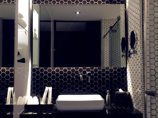 M Roof Hotel & Residences : photo 5 de la chambre chambre lits jumeaux deluxe