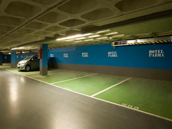 Hotel Parma : photo 6 de la chambre chambre double avec parking - vue sur ville