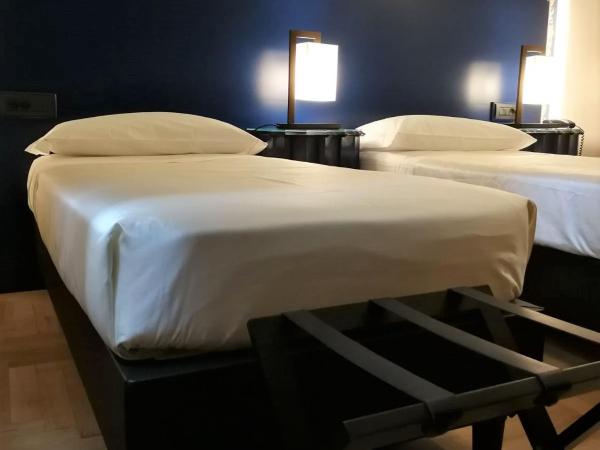 Hotel Verdi Boutique Hotel : photo 4 de la chambre chambre double supérieure avec lit king-size