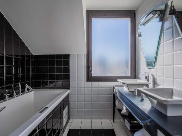 Jehan De Beauce - Teritoria : photo 8 de la chambre suite deluxe avec baignoire spa