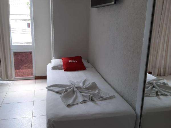 Hotel Santiago : photo 8 de la chambre chambre triple