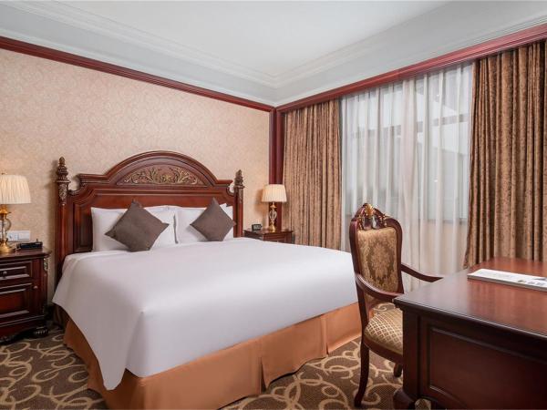 Wyndham Shanghai Hongqiao-Near NECC : photo 1 de la chambre suite affaires