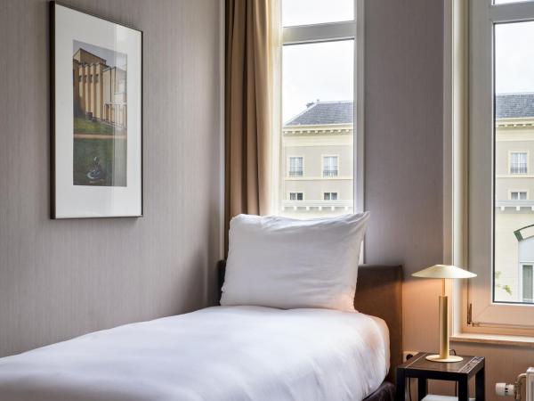 Park Centraal Den Haag, part of Sircle Collection : photo 2 de la chambre hébergement simple confort