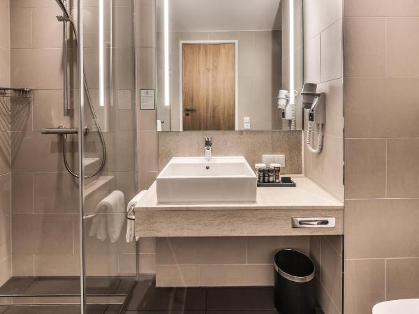 Holiday Inn Munich - City East, an IHG Hotel : photo 1 de la chambre chambre lit queen-size premium