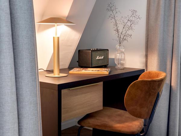 Park Centraal Den Haag, part of Sircle Collection : photo 2 de la chambre suite junior