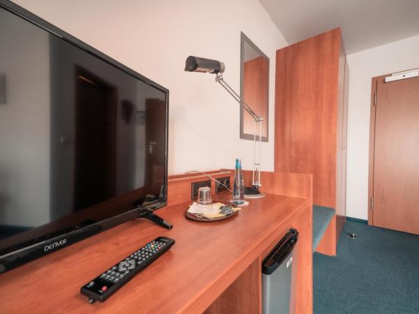 Airport Lounge Hotel Düsseldorf : photo 6 de la chambre chambre simple