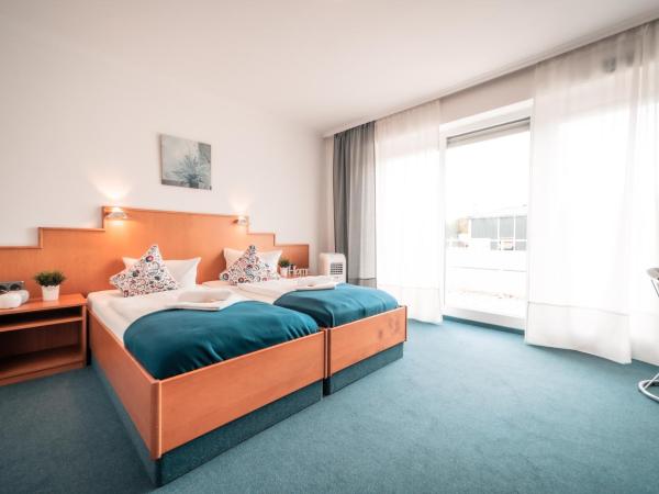 Airport Lounge Hotel Düsseldorf : photo 1 de la chambre chambre double standard