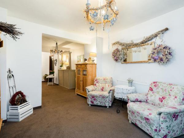 WILLA IZBICA KARPACZ : photo 3 de la chambre chambre triple confort